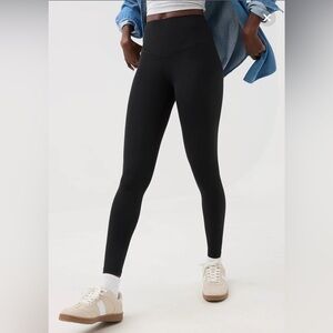Offline by Aerie High Waisted 7/8 Legging Black Size Large